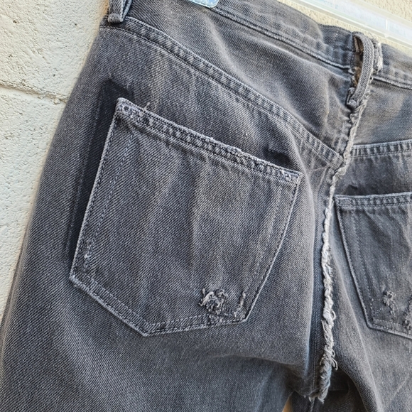 Imaan x Frame | Distressed Knee Length Bermuda Cut Off Gray Denim Shorts Size 24 - Picture 11 of 13